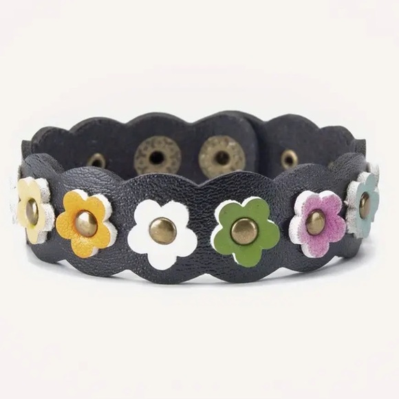 Multi Color Leather Bracelet - Picture 6 of 9
